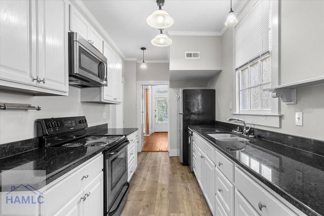 1214 E 31st Street, Savannah, GA 31404