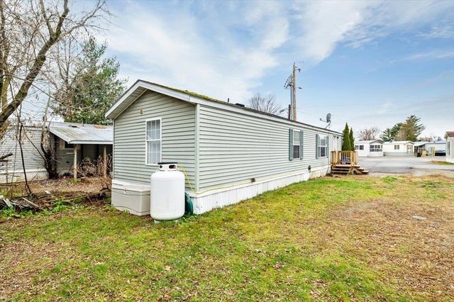 73 Pecor Avenue, Milton, VT 05468