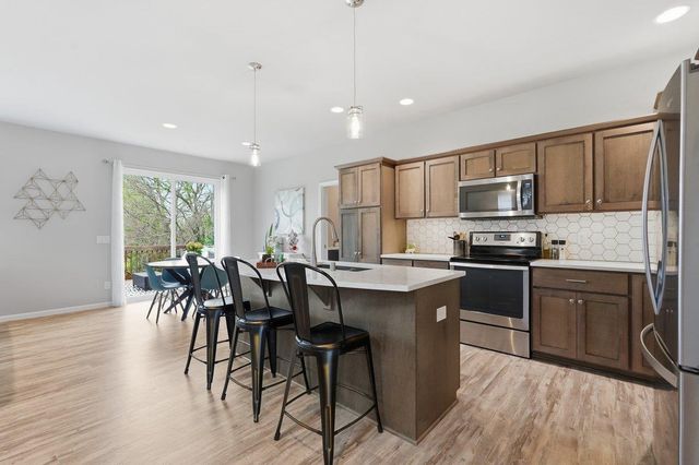 10106 Rustling Birch Road, Verona, WI 53593