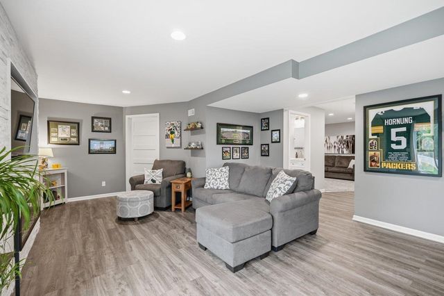 10106 Rustling Birch Road, Verona, WI 53593