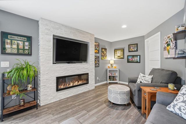 10106 Rustling Birch Road, Verona, WI 53593