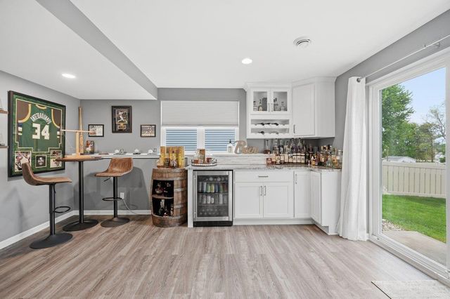 10106 Rustling Birch Road, Verona, WI 53593