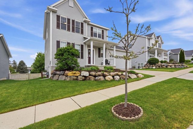 10106 Rustling Birch Road, Verona, WI 53593