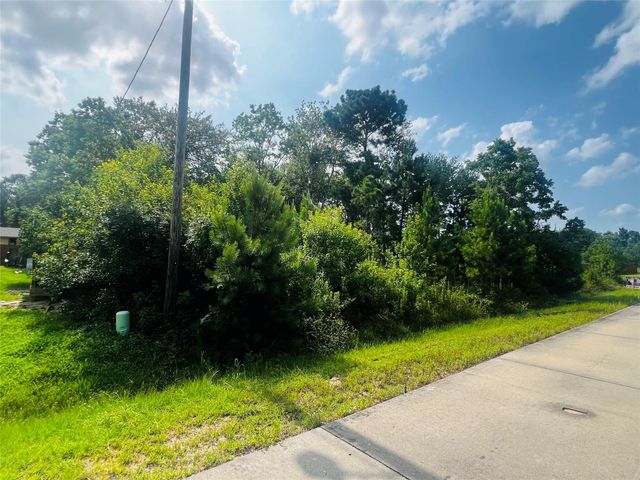 412 County Road 3411, Cleveland, TX 77327