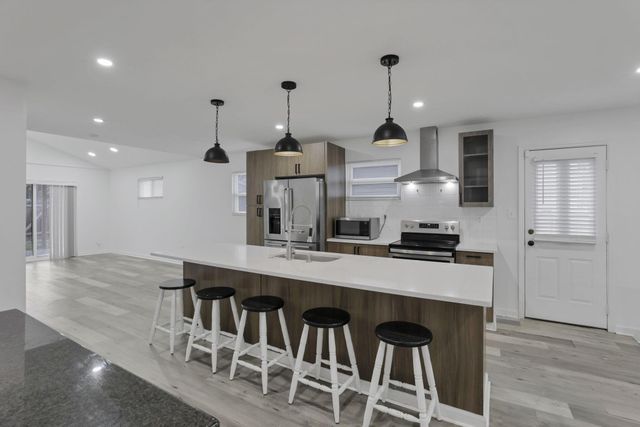 431 Johnson Street, Columbus, OH 43203