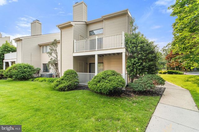1512 ROBERTS WAY, Voorhees, NJ 08043
