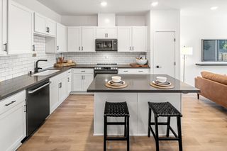 2013 Odin Walk, Sacramento, CA 95835