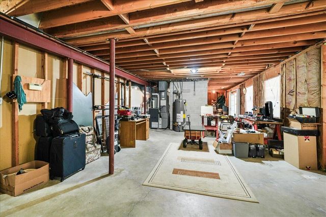 11685 Belmont Place, Cedar Lake, IN 46303