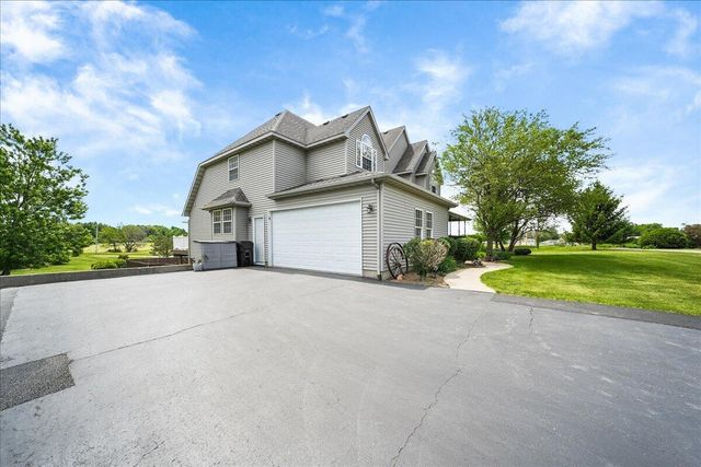 11685 Belmont Place, Cedar Lake, IN 46303