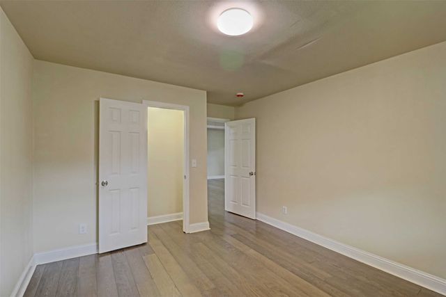 1245 Whispering Court, Dallas, TX 75241