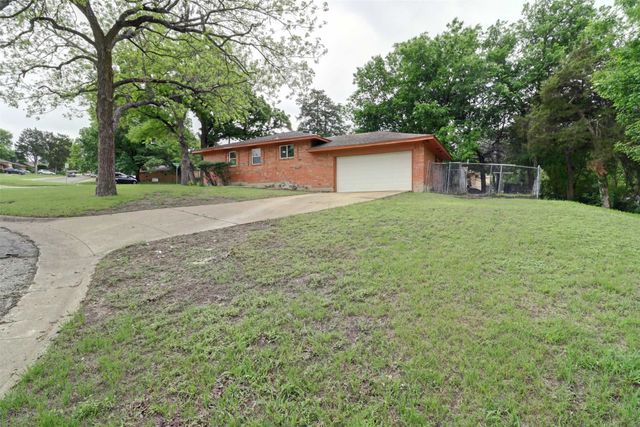 1245 Whispering Court, Dallas, TX 75241