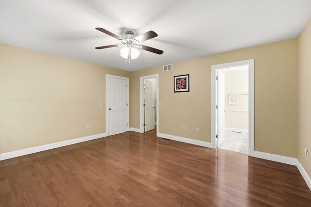 2 Dogwood Dr, Belchertown, MA 01007