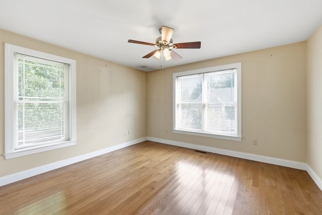 2 Dogwood Dr, Belchertown, MA 01007