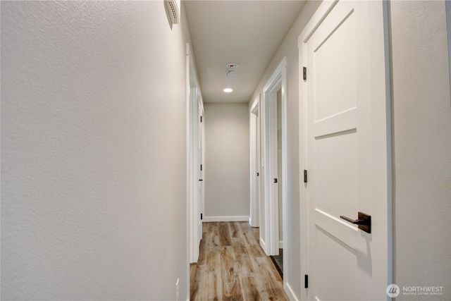 660 Leroy Place, Bellingham, WA 98226