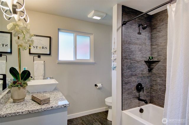 660 Leroy Place, Bellingham, WA 98226