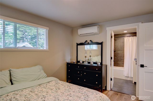 660 Leroy Place, Bellingham, WA 98226