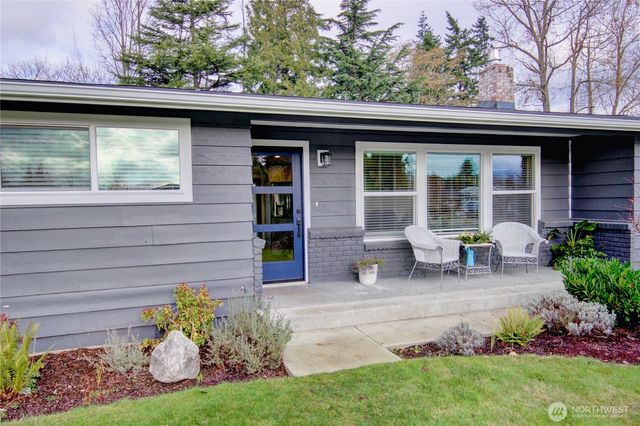 660 Leroy Place, Bellingham, WA 98226