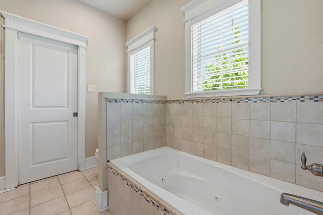1305 Cometa ST, Austin, TX 78721