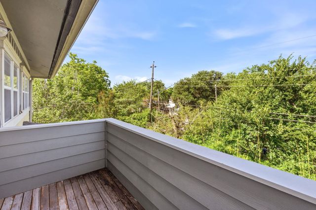 1305 Cometa ST, Austin, TX 78721