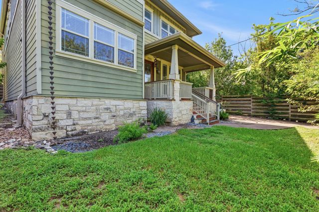 1305 Cometa ST, Austin, TX 78721