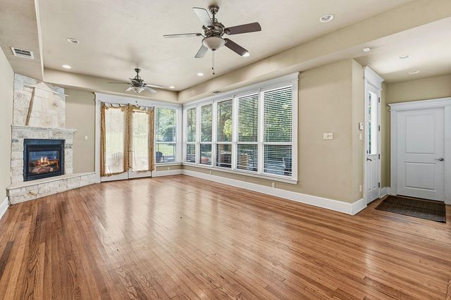 1305 Cometa ST, Austin, TX 78721