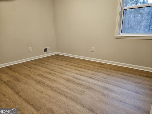 2826 Spanish Oak Drive, Lilburn, GA 30047