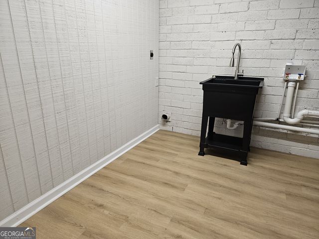 2826 Spanish Oak Drive, Lilburn, GA 30047