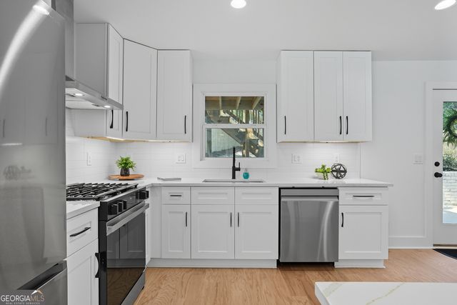 2201 Edgemore, Atlanta, GA 30316