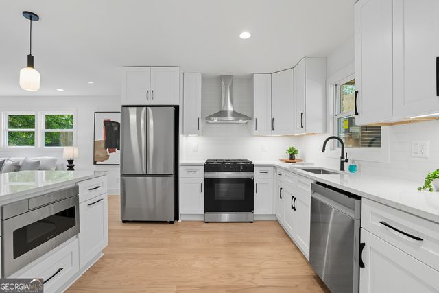 2201 Edgemore, Atlanta, GA 30316