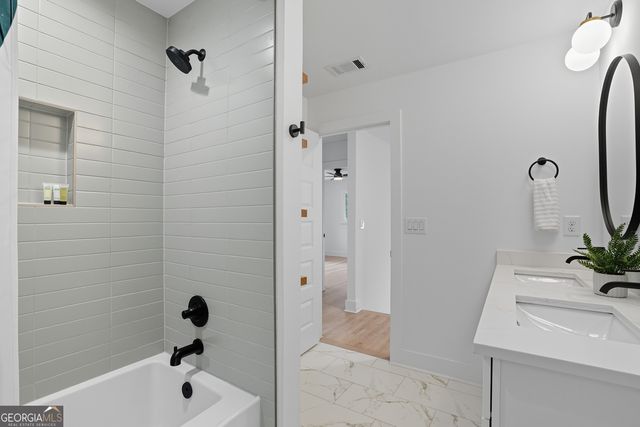 2201 Edgemore, Atlanta, GA 30316