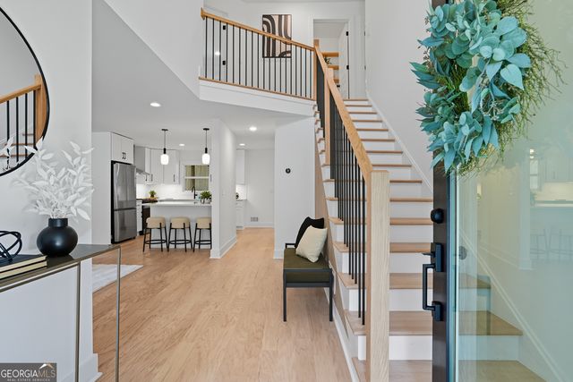 2201 Edgemore, Atlanta, GA 30316