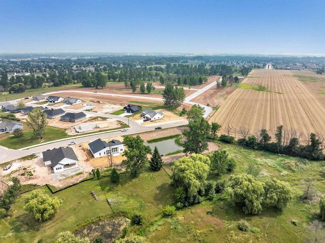 3644 W HANK AVENUE, De Pere, WI 54115