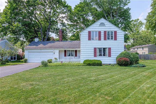 33 Irving Road, Brighton, NY 14618