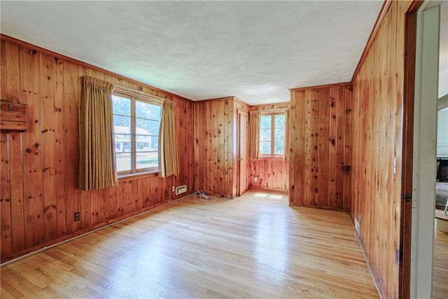 33 Irving Road, Brighton, NY 14618