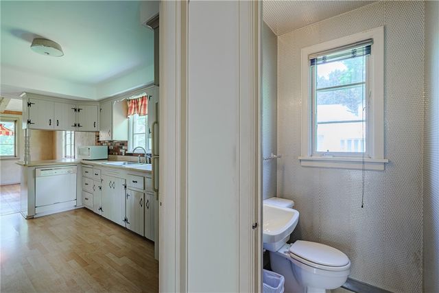 33 Irving Road, Brighton, NY 14618