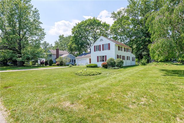 33 Irving Road, Brighton, NY 14618