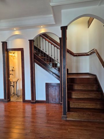 7320 Madison Street 6, Forest Park, IL 60130