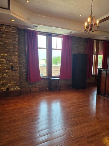 7320 Madison Street 6, Forest Park, IL 60130