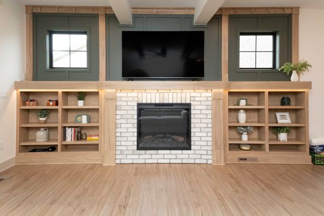 130 N 36th Street, Cumming, IA 50061