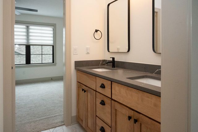 130 N 36th Street, Cumming, IA 50061