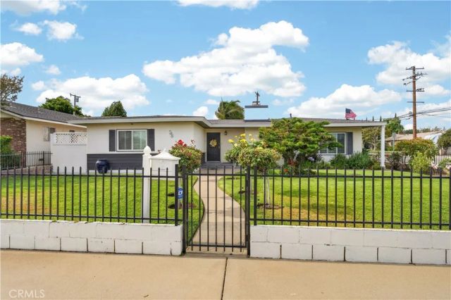 708 W H, Ontario, CA 91762