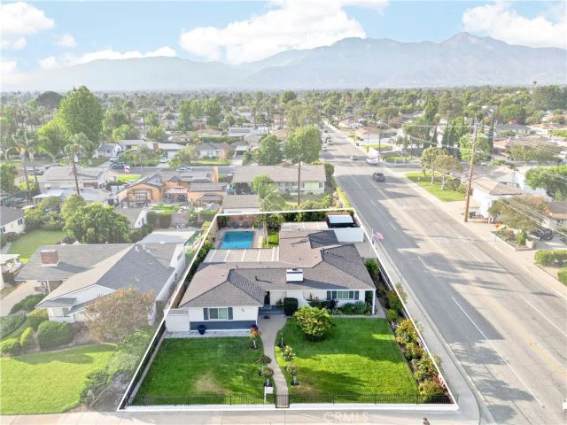 708 W H, Ontario, CA 91762