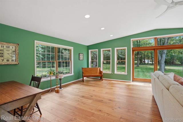 1765 Rowe Road, Highland Charter Township, MI 48380