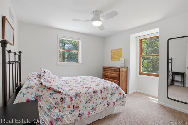 1765 Rowe Road, Highland Charter Township, MI 48380