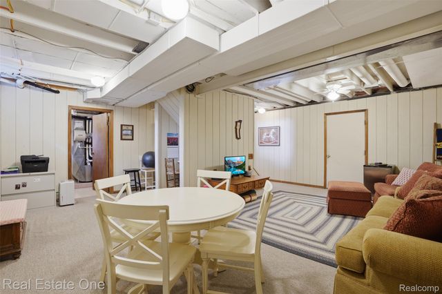 1765 Rowe Road, Highland Charter Township, MI 48380
