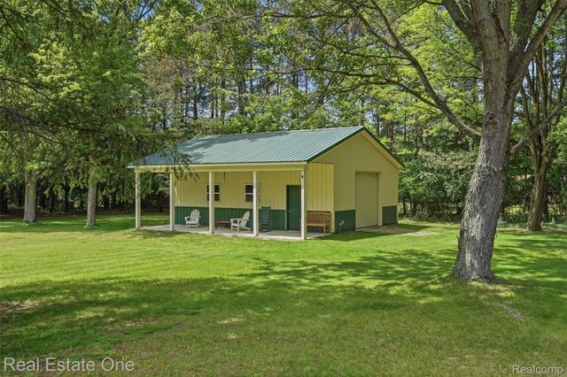 1765 Rowe Road, Highland Charter Township, MI 48380