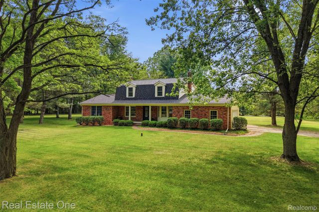 1765 Rowe Road, Highland Charter Township, MI 48380