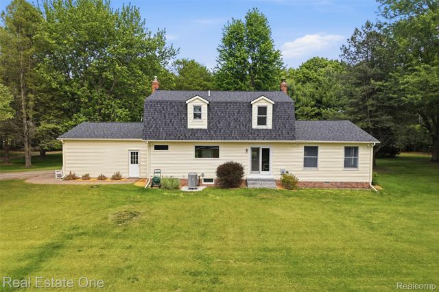 1765 Rowe Road, Highland Charter Township, MI 48380