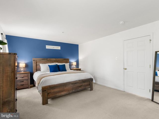 2720 SHELBURNE RD, Downingtown, PA 19335