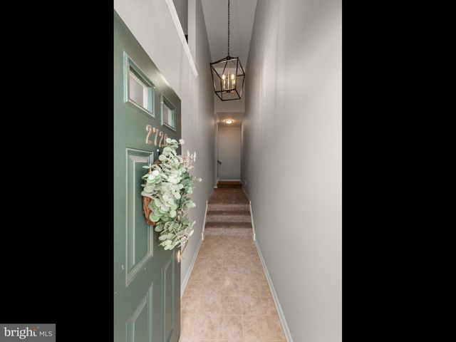 2720 SHELBURNE RD, Downingtown, PA 19335